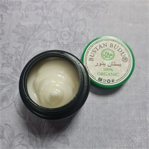 Крем корректирующий овал лица тонизация кожи 40+ на меду и росном ладане KERESHMEH 